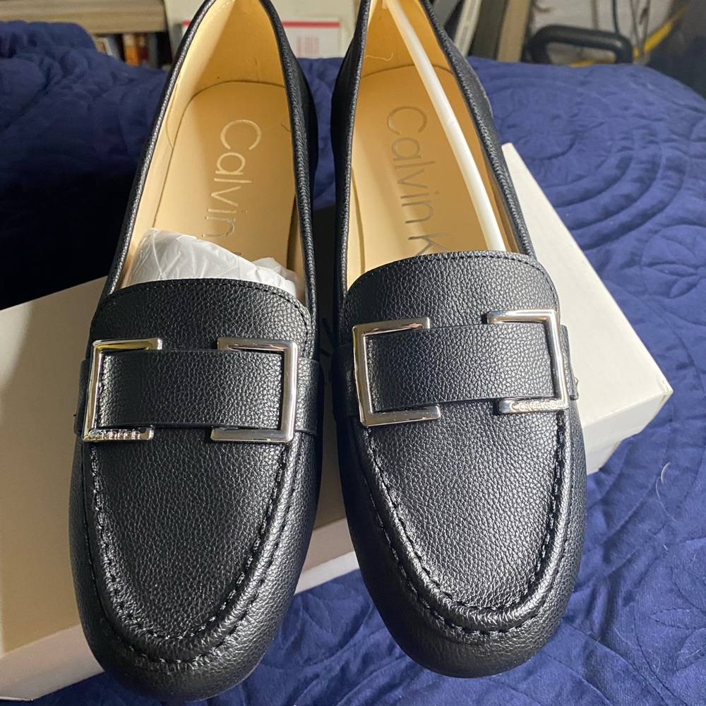Calvin Klein Black Leather Flats Timeless Slip-On Design